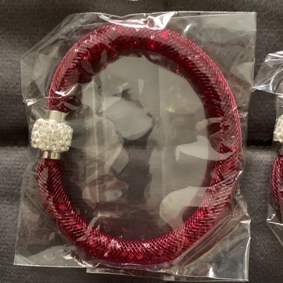 Beautiful bracelets - Picture 3 of 11